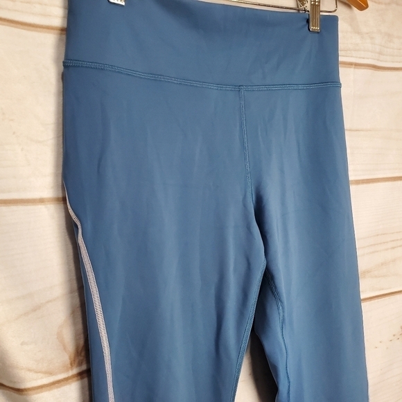 Peloton Blue Pants Womens Large Move Mission Stretch Workout Athletic Biking - Picture 2 of 10